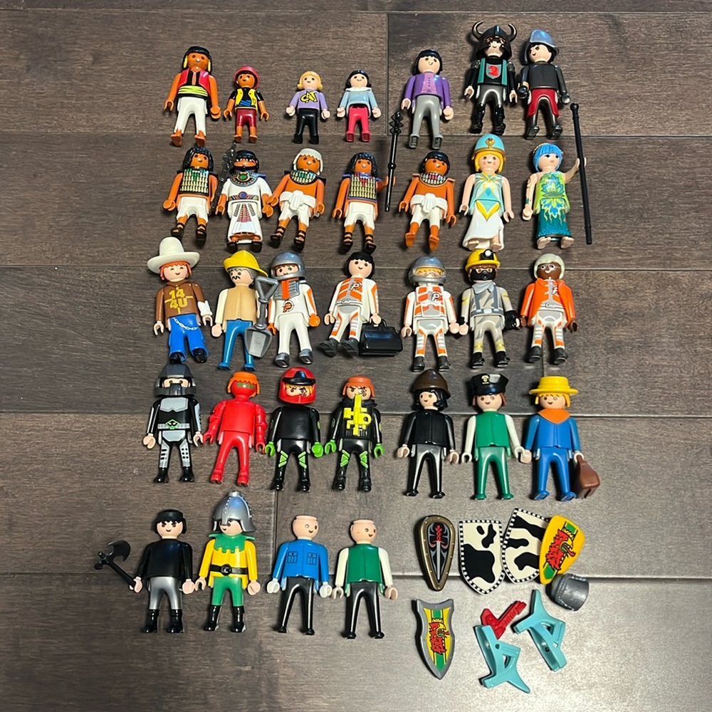 Playmobile Geobra - 32 people with accessories